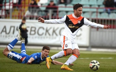 Em ótima fase na Ucrânia, Marlos é eleito o melhor jogador de março pela torcida do Shakhtar