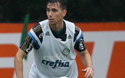 Pablo Mouche é relacionado e pode fazer a sua segunda partida oficial em 2015