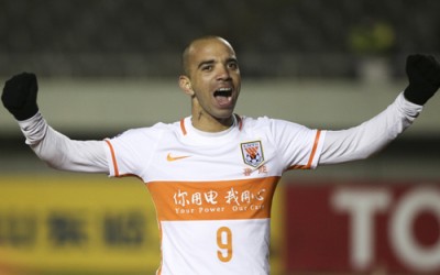 Eleito melhor em campo, Diego Tardelli marca e garante vitória do Shandong na estreia na Liga dos Campeões da Ásia