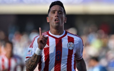 Lucas Barrios é convocado para a seleção paraguaia
