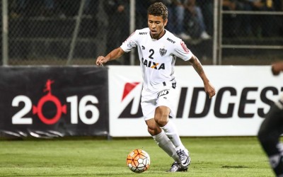 Marcos Rocha é o lateral-direito da Seleção da Libertadores