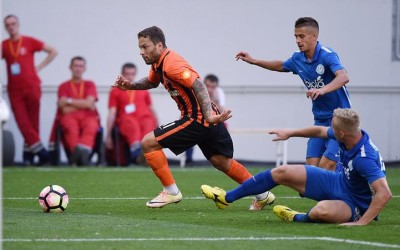Marlos marca, dá assistência, Shakhtar goleia e mantém campanha perfeita no Campeonato Ucraniano