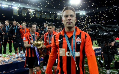 Marlos marca golaço e dá o bicampeonato da Copa da Ucrânia ao Shakhtar