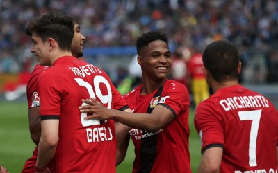 Leverkusen encerra Bundesliga com goleada e Wendell espera brigar por títulos na próxima temporada