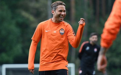 Em ótima fase na Europa, Marlos pode ganhar o sexto título pelo Shakhtar Donetsk neste sábado