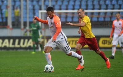 Marlos marca, reassume artilharia do Ucraniano e Shakhtar vence