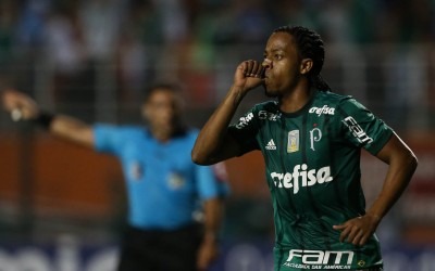 Com Keno titular, Palmeiras tem quase 80% de aproveitamento no Brasileiro e supera líder Corinthians