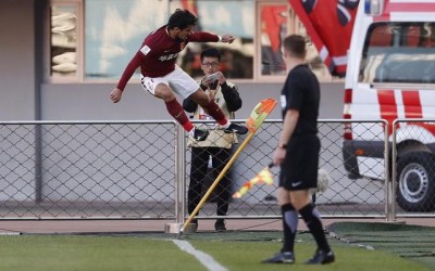 Aloisio comemora dois gols e vitória sobre o campeão Guangzhou Evergrande, comandado por Felipão