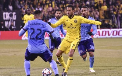 Artur comemora primeiro gol como profissional, Columbus Crew goleia time de David Villa e Pirlo e se aproxima da final da Conferência Leste da MLS