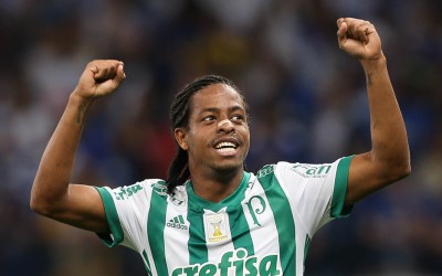 Principal garçom do Palmeiras no Brasileirão, Keno completará 50 jogos pelo clube contra o Flamengo