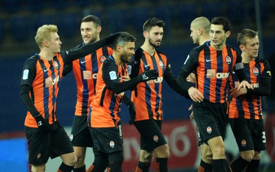 Marlos marca novamente em vitória do líder Shakhtar no Ucraniano e já mira decisivo duelo contra o City na Champions