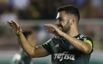 Com 50 jogos pelo Palmeiras, Bruno Henrique relembra gol decisivo em último clássico contra o Santos