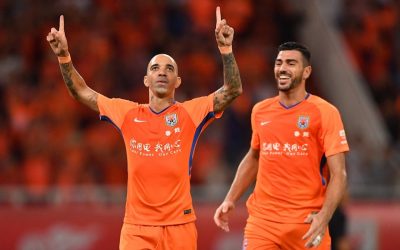 Diego Tardelli marca pelo quarto jogo consecutivo, dá assistência e Shandong vence mais uma no Chinês