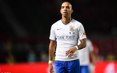 Diego Tardelli marca dois gols, dá assistência e comanda Shandong em mais uma vitória no Chinês