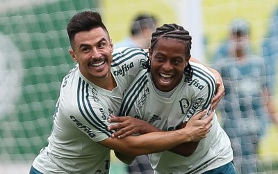 Do Egito, Keno vibra com título do Palmeiras, parabeniza ex-companheiros, manda apoio a Willian e pede medalha de campeão