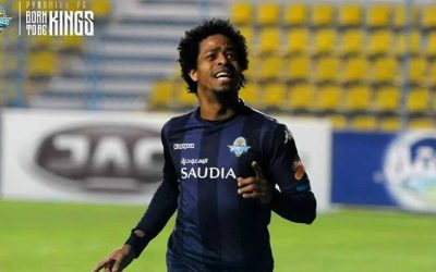 Com golaço e assistência de Keno, Pyramids empata clássico contra o líder Zamalek