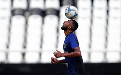 Vice-artilheiro do Botafogo no ano, Alex Santana supera recorde individual de gols em uma mesma temporada e confia em bom jogo contra o Juventude