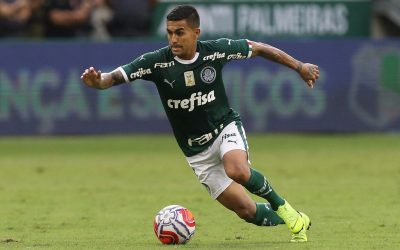 Artilheiro do Palmeiras em clássicos e segundo do elenco com mais participações diretas em gols em 2019, Dudu projeta clássico contra o Santos