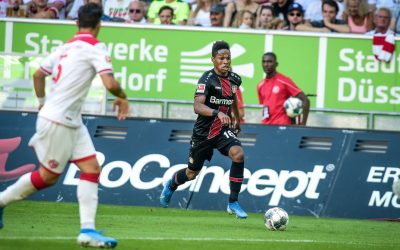 Destaque do Bayer Leverkusen há mais de cinco anos, lateral Wendell fala sobre expectativa de enfrentar Cristiano Ronaldo pela primeira vez na carreira: “Motivação a mais”