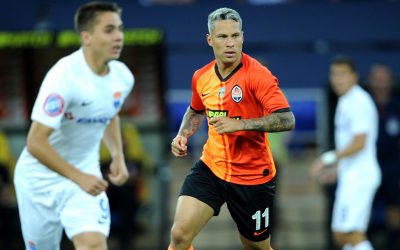 Dono de números expressivos com a camisa do Shakhtar Donetsk, Marlos comemora 200º jogo pelo clube com vitória e assistência