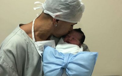 Menos de 48 horas após dar assistência em vitória do Al Wehda na Arábia Saudita, Marcos Guilherme chega ao Brasil a tempo de acompanhar nascimento de seu segundo filho: “Momento especial demais”