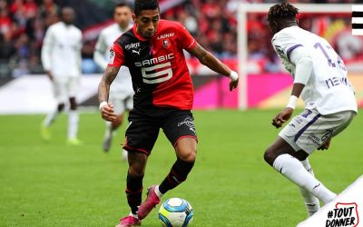 Raphinha comemora primeira vitória pelo Rennes