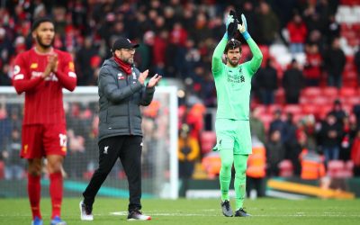 Alisson faz defesas importantes, chega ao terceiro jogo consecutivo sem sofrer gol e Liverpool derrota o Watford: “Agora o foco é o Mundial”