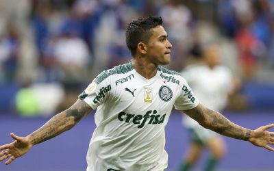 Dudu completará cinco anos como jogador do Palmeiras neste sábado. Confira os principais dados do ídolo pelo clube!
