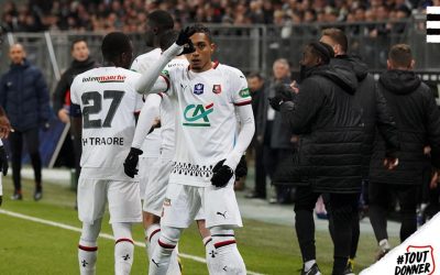 Raphinha marca belo gol, dá assistência e atual campeão Rennes garante vaga na semifinal da Copa da França