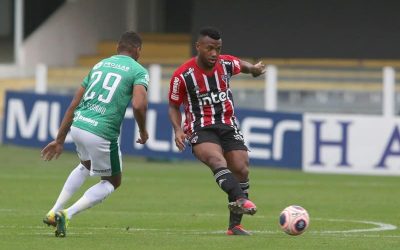 Cria da base do São Paulo, Luan pode atingir marca de 50 jogos pelo time principal diante do Atlético-MG: “Enorme honra vestir essa camisa”