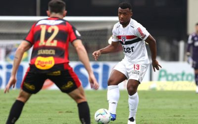 Símbolo da evolução defensiva do São Paulo no Brasileiro, Luan é o único jogador invicto do elenco dentre os atletas com cinco ou mais jogos