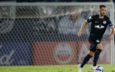 Único atleta de linha presente na seleção do Paulistão por dois anos seguidos, Léo Ortiz analisa bom momento individual, coletivo e prevê Red Bull Bragantino “brigando por títulos” na Libertadores e Brasileiro