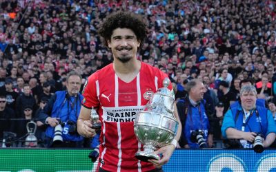 É campeão! André Ramalho comemora segundo título pelo PSV com nova vitória sobre o arquirrival Ajax: “Gostinho especial”