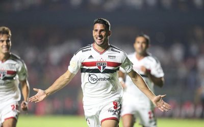 Eleito melhor jogador do Brasileiro de abril, Calleri segue no topo do ranking de goleadores da competição nacional e pode ser o primeiro artilheiro estrangeiro do torneio desde 1972