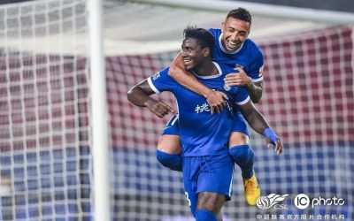 Markão dá show, faz hat-trick em mais uma vitória do Wuhan Three Towns e assume a artilharia isolada da Superliga Chinesa