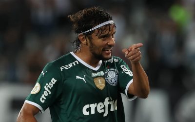 Perto do seu oitavo título pelo Palmeiras, Gustavo Scarpa vive melhor temporada da carreira e pode ampliar recordes pessoais para abrilhantar, ainda mais, a vitoriosa trajetória no clube