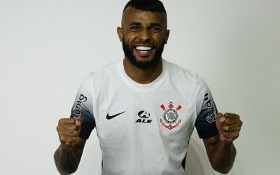 Alex Santana é Triple Comunicação! Anunciado pelo Corinthians, jogador volta a ter agência como sua gestora de comunicação
