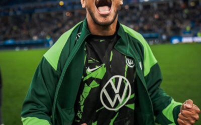 Vini Souza comemora importante vitória do Wolfsburg na Bundesliga